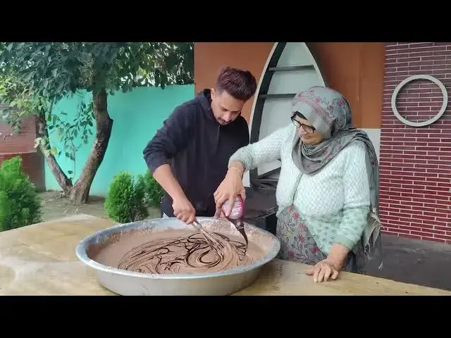 'Video thumbnail for OREO CHOCOLATE CUP CAKE | Easy Cup Cake recipe | Oreo Biscuit Cup cake | Veg Village Food'