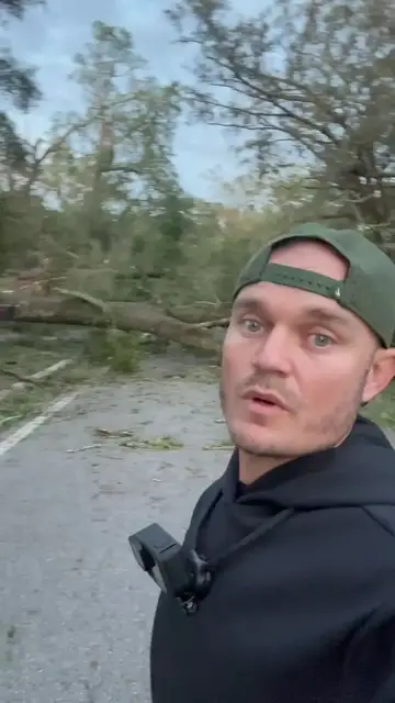 Video thumbnail for Morning After Hurricane Damage in Pensacola Florida