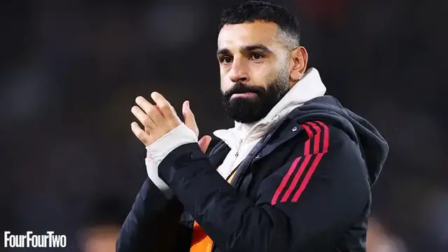 Video thumbnail for Salah and Van Dijk's Problems, Explained #shorts