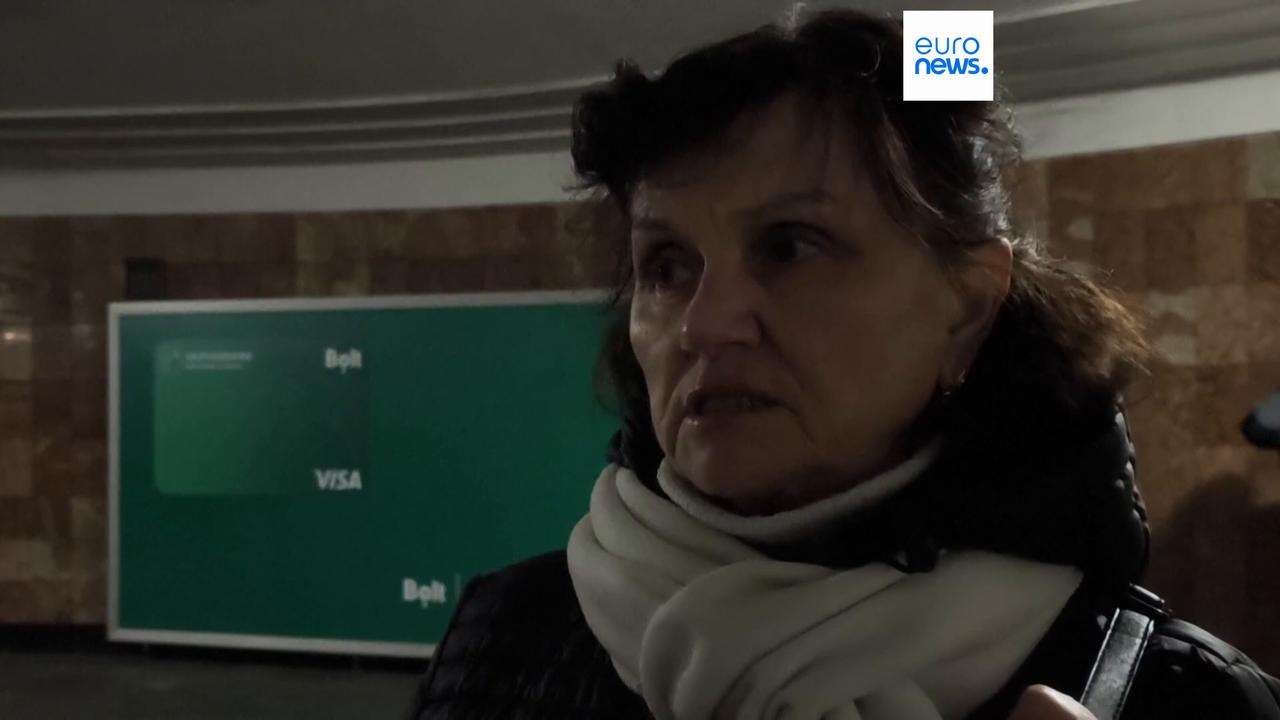 Video thumbnail for Mass blackout and water shortages hit Ukraine