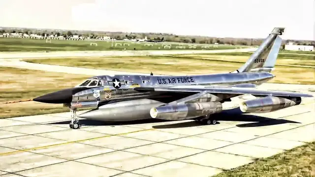 Video thumbnail for Convair B-58 Hustler • 1st U.S. Air Force Supersonic Bomber