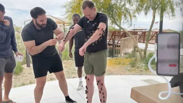 Video thumbnail for Most binder clips clipped on the body - 58 by Robert Frederick