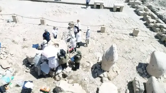Video thumbnail for Türkiye: Experts protect Mount Nemrut statues using nanotechnology.