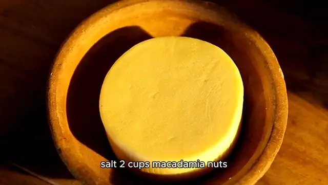 Video thumbnail for Macadamia Nut English Toffee