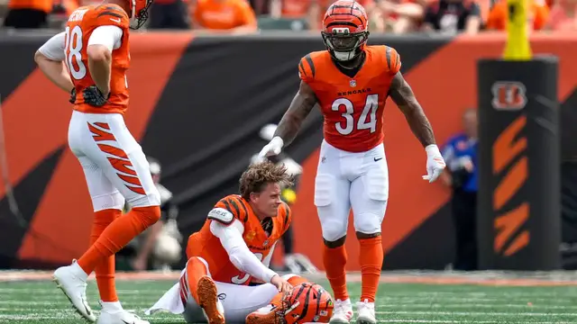 'Video thumbnail for Could Joe Burrow Return in Time For the NFL Playoffs?'