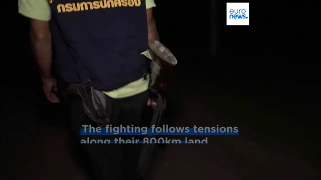 Video thumbnail for Thailand and Cambodia vow to fight on as border clashes kill 13