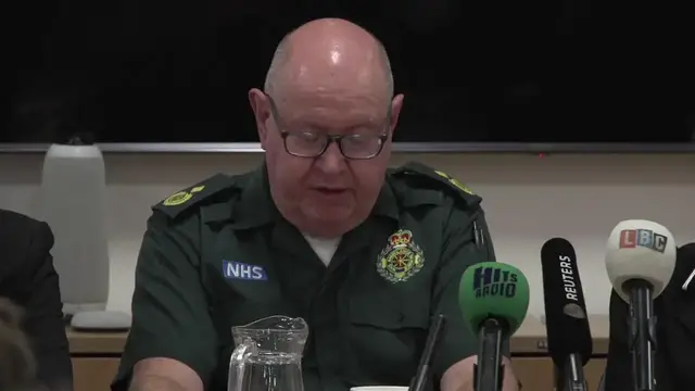 Video thumbnail for Liverpool ramming: Police issue update on number of injuries after horror incident - WATCH IN FULL