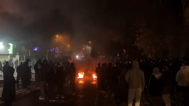 Video thumbnail for Iran: Anti-Government Protests in Iran 52.
