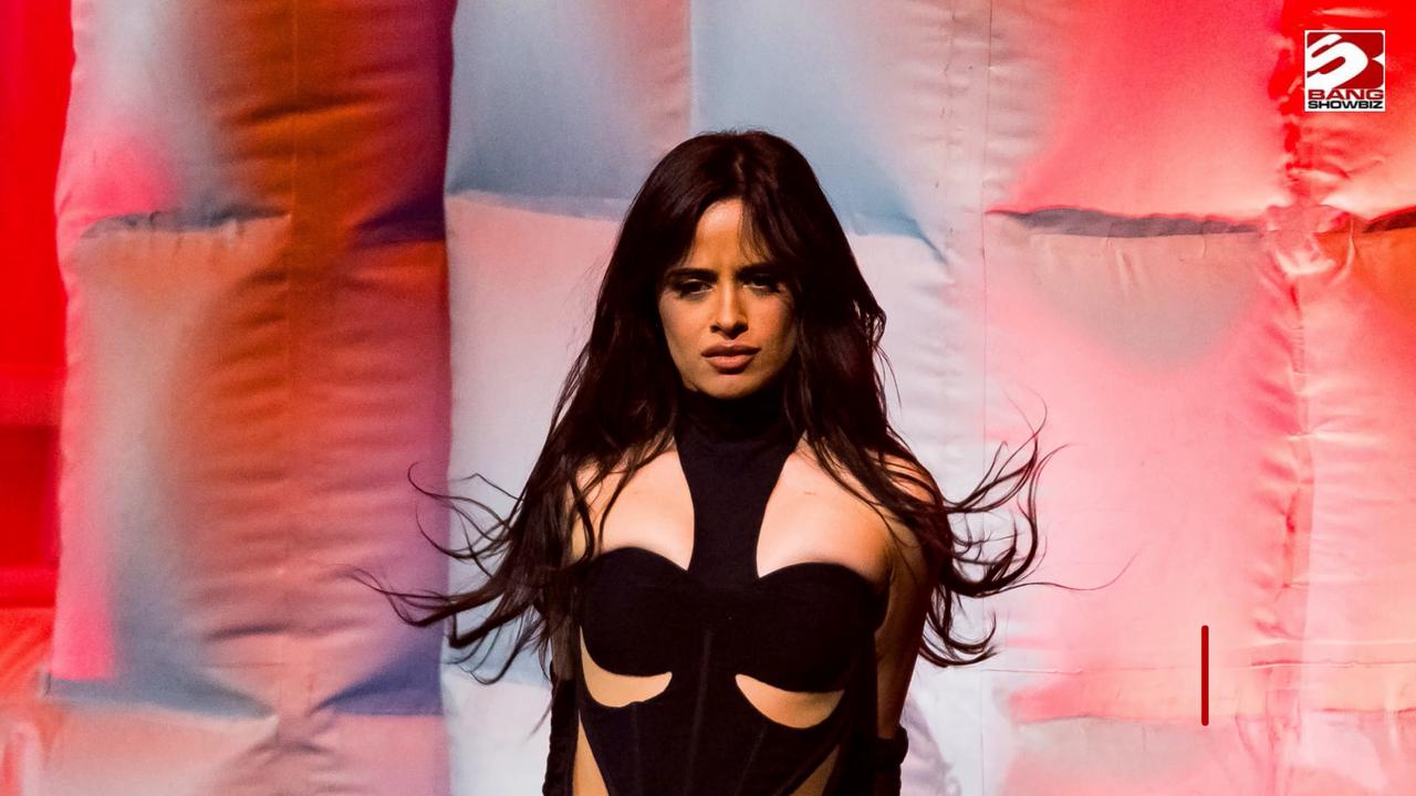Video thumbnail for Camila Cabello 'splits' from boyfriend