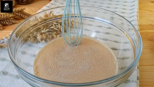 Video thumbnail for Homemade bread recipe Award-worthy creation!