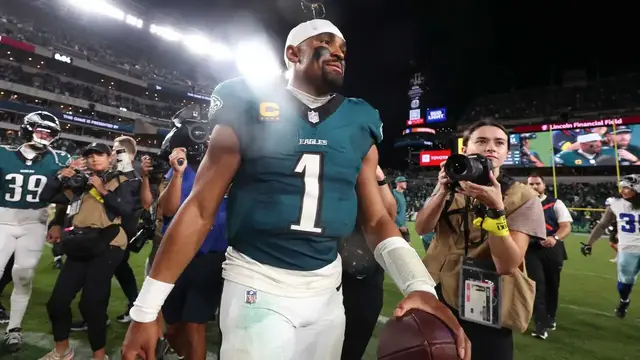 'Video thumbnail for Can the Eagles Stay Undefeated?'