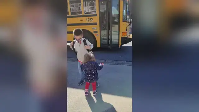 Video thumbnail for Girl Waits To Hug Big Brother Every Day School Bus Arrives | Happily TV