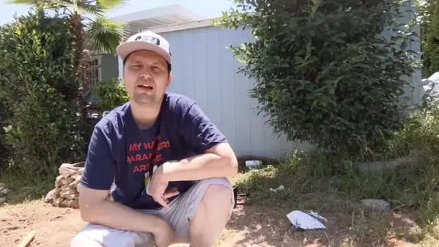 Video thumbnail for Unboxing Golden TopMinnows from eBay