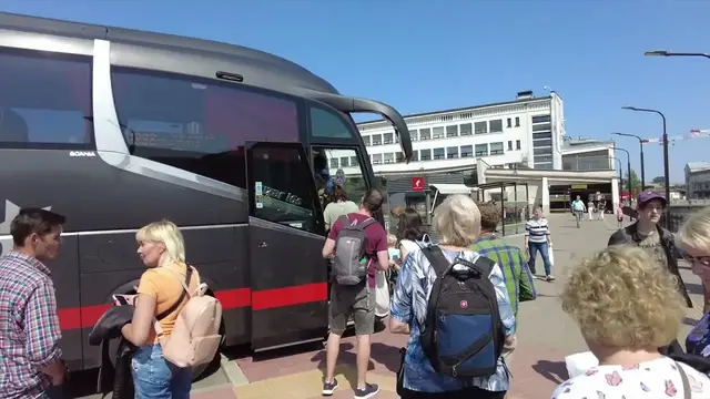 Video thumbnail for Riga to Vilnius on Lux Express Bus