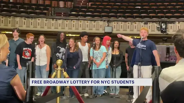 Video thumbnail for Free Broadway lottery opens for NYC students