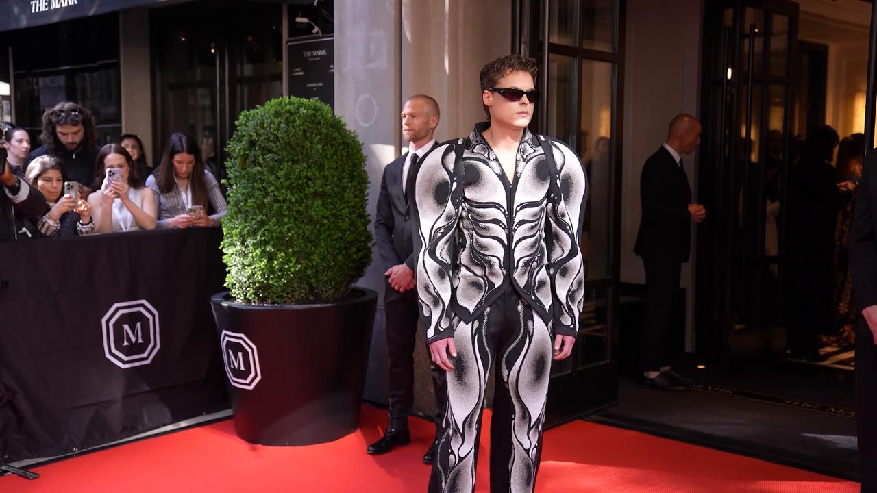 Video thumbnail for US: Celebrities depart Mark Hotel ahead of 2026 Met Gala in New York City.