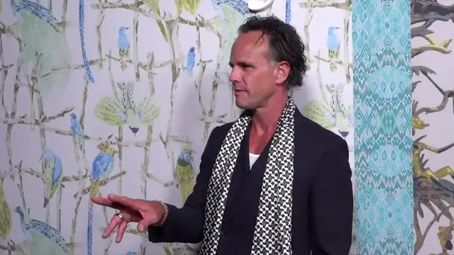 Video thumbnail for UNCAPTIONED: Walton Goggins reportedly joins Miami Vice '85.