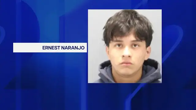 Video thumbnail for Police chase down man accused of attacking woman with gun in New Cassel home