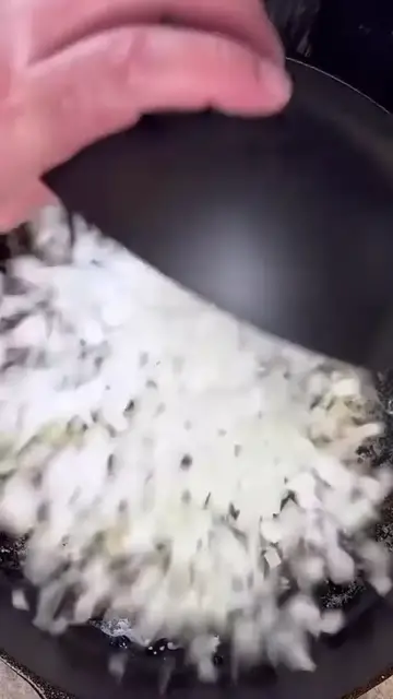 Video thumbnail for Queso Flameado _ _texmex _cheese _dip(720P_HD)