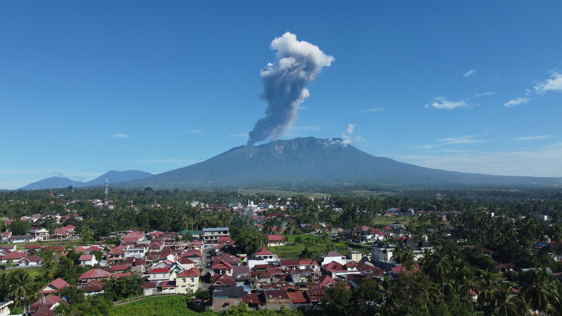 Video thumbnail for Indonesia’s Mount Merapi volcano erupts, spewing ash into the sky