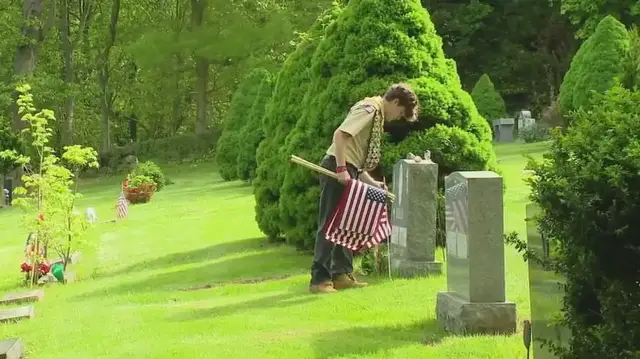 Video thumbnail for Westchester Boy Scout maps 2,000 veterans’ graves