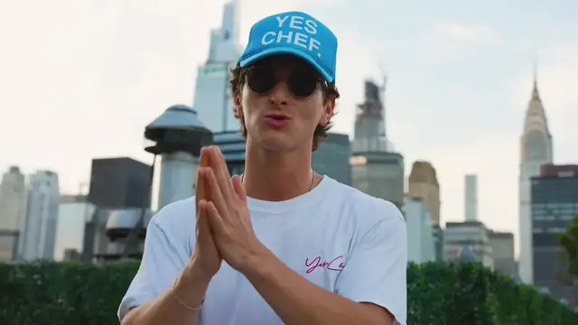 Video thumbnail for We did over 1 Billion Views eating food! (1080p 24fps)