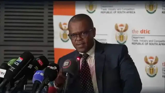 'Video thumbnail for 30,000 South African jobs at risk from US tariffs'