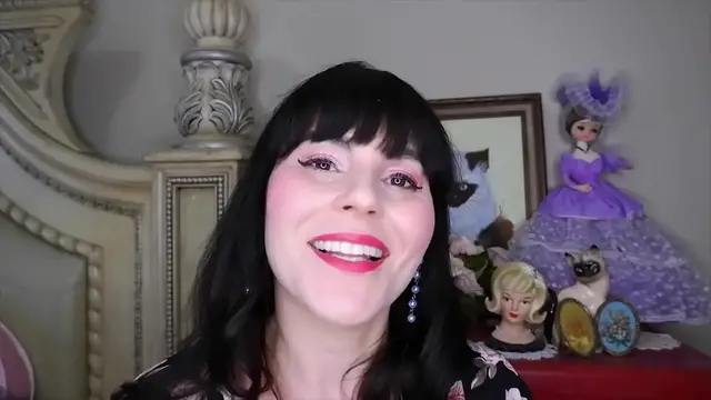 'Video thumbnail for Vintage Hairbrushes  you can still buy today'