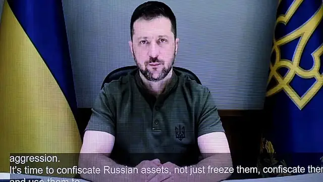 'Video thumbnail for Ukrainian President Zelenskyy recognizes heroes defending Vovchansk'