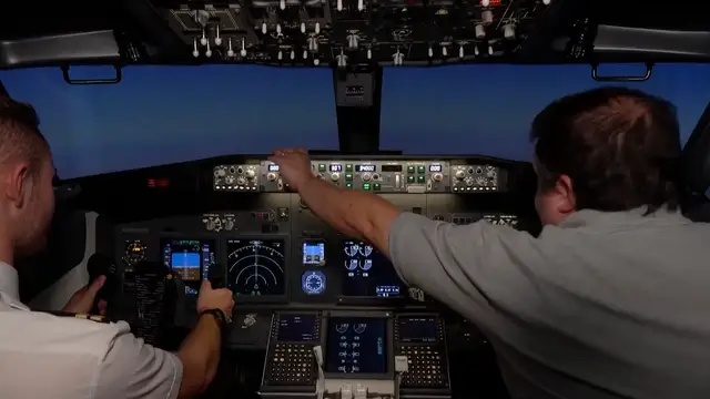 Video thumbnail for Flydubai: What happens when a plane plunges 17,000 feet?