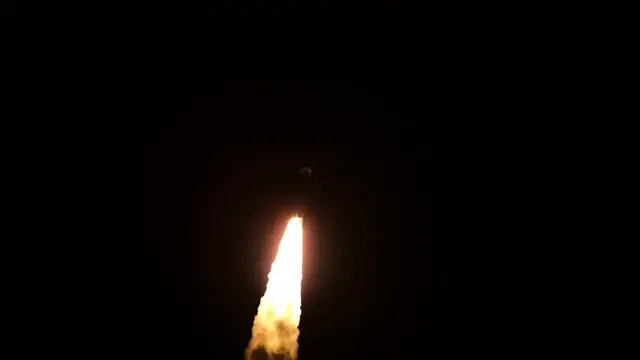 Video thumbnail for US: ULA Launches Amazon Leo 8 Mission.