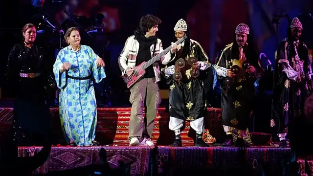 Video thumbnail for Morocco's Gnaoua festival celebrates African roots through music and cultural exchange