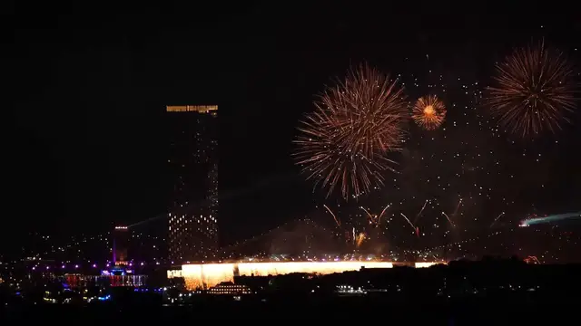Video thumbnail for US: Fireworks light up New York skyline for US 250th anniversary.