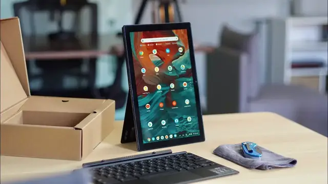 Video thumbnail for ASUS Chromebook Detachable CM3 Unboxing & Initial Impressions