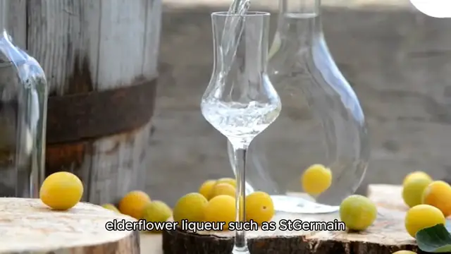 Video thumbnail for Elderflower Gin Fizz