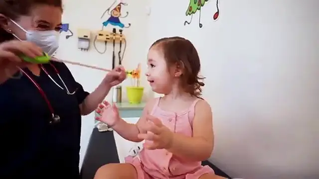 Video thumbnail for Doctor Play with Kid