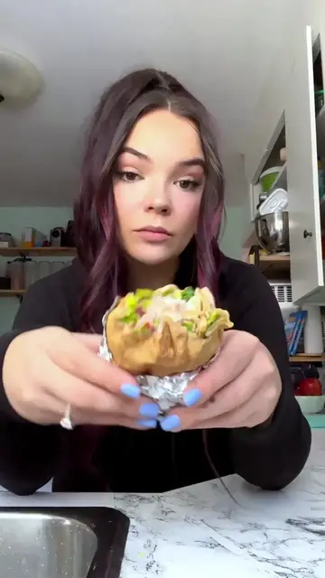 Video thumbnail for Behind the scenes on FREE CLEANING DAYS_ ✨￼(720P_60FPS)