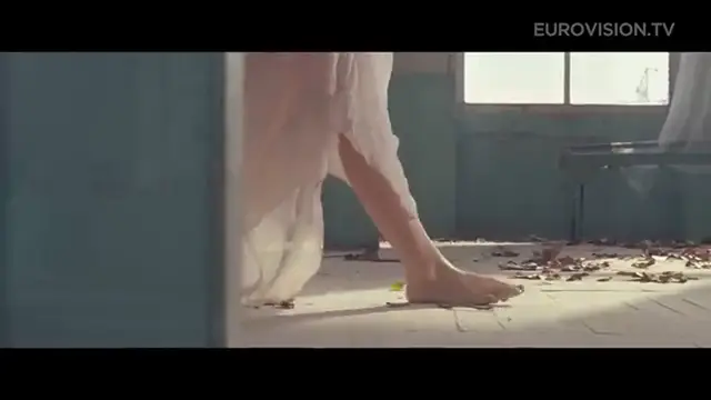 Video thumbnail for Ruth Lorenzo - Dancing in the Rain