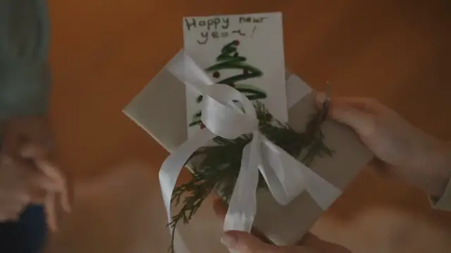 'Video thumbnail for Crafts and DIY Gifts: Quick and Easy Ideas for Every Occasion'