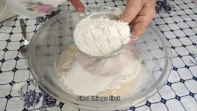 Video thumbnail for Beef and Cheese Empanadas