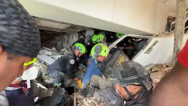 Video thumbnail for Venezuela: US rescue team pulls three more survivors from Venezuela earthquake rubble.
