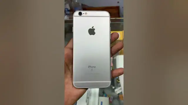 Video thumbnail for IPhone 5s charging ic replacement #Shorts