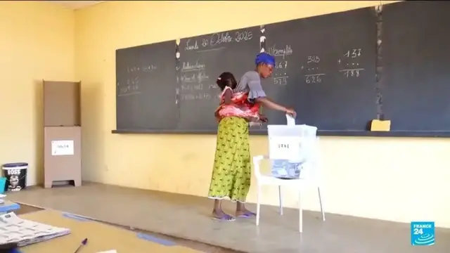 'Video thumbnail for Vote counting underway in Ivory Coast presidential election'