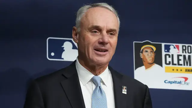 Video thumbnail for Impact of Streaming Exclusivity on Baseball's Popularity