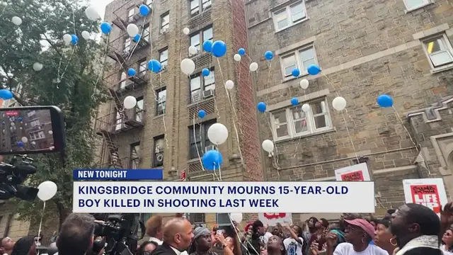 Video thumbnail for Family, community honor 15-year-old Bronx teen killed in Kingsbridge shooting