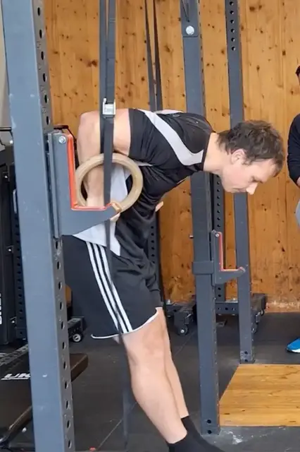 Video thumbnail for Most ring dips in one minute - 68 by Pascal Fankhauser