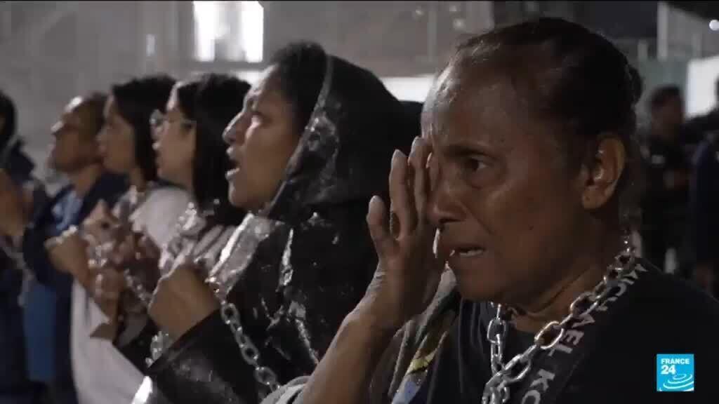 Video thumbnail for Venezuelan interim president proposes mass amnesty law, closure of notorious prison