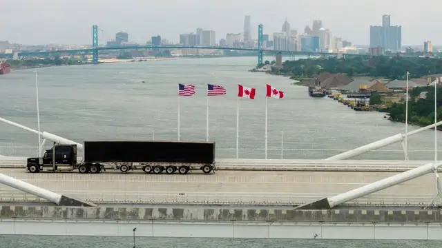 Video thumbnail for Trump’s last-minute pause on 50% tariffs gives US and Canada more time to negotiate
