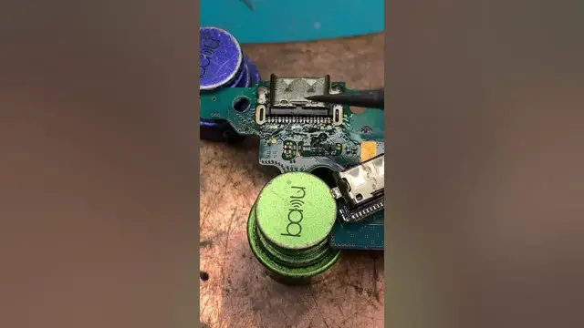 Video thumbnail for A51 charging pin replacement #Shorts