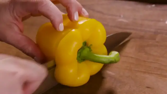 Video thumbnail for Classic Stuffed Peppers Are The Easy, Versatile Dinner We Crave Year-Round - Delish (1080p)